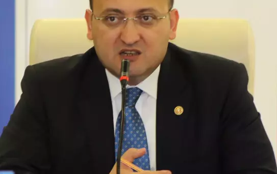 Akdoğan: Kurban Bayramı Empati Yapmada Fırsat Olsun