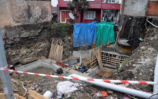 Trabzon'da Bir Adam İnşaatın Demirlerine Saplanarak Öldü