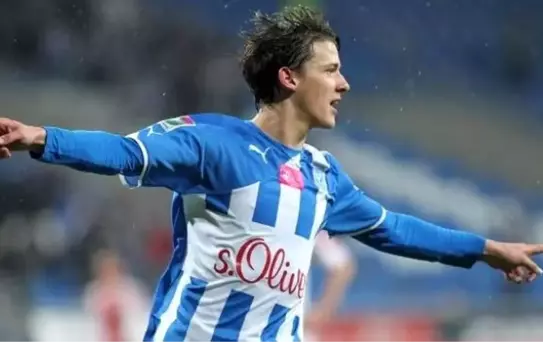 Irkçılık Yapmakla Suçlanan Bulgar Futbolcuya 7 Maç Ceza