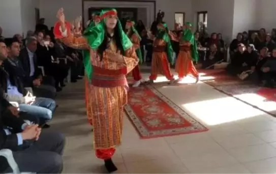 Köydeki Cemevinde Aşure Günü