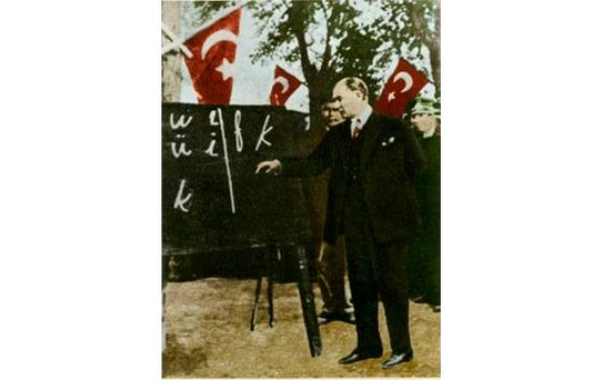 Haftanın Tarihine Bakış