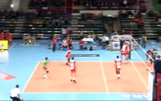 Cev Erkekler Şampiyonlar Ligi'nde Halkbank, Noliko Maseik'i 3-1 Yendi