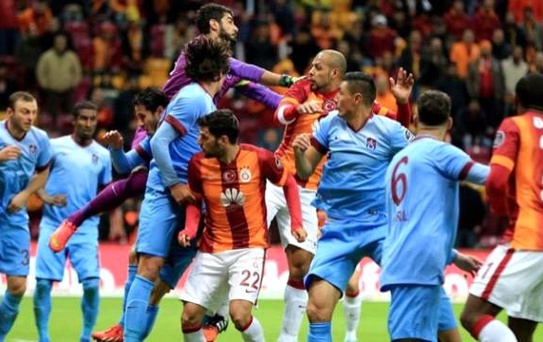Galatasaray, Trabzonspor Engeline Takıldı