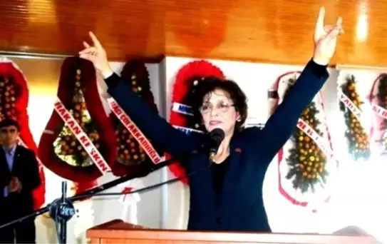 MHP Erzin İlçe Başkanlığına Müzeyyen Akın Seçildi