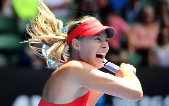 Sharapova Zorlanmadı