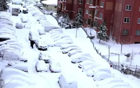 Cuma Günü Okullar Tatil Mİ ? İstanbul'da Hava Durumu