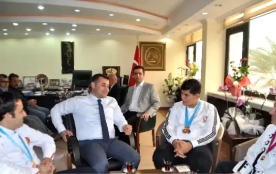 Başkan Yücel, Aşçıları Tebrik Etti