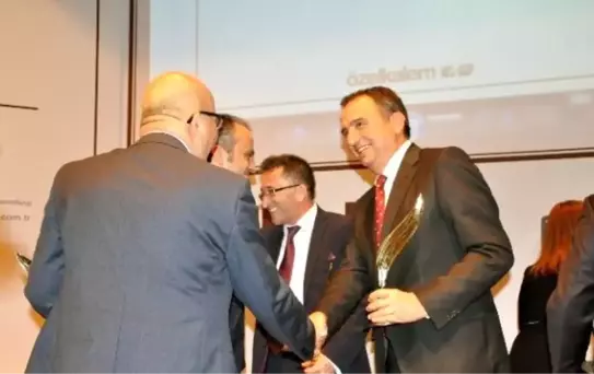 Zeytin Çekirdekleri' Ayvalık Belediyesine Ödül Getirdi