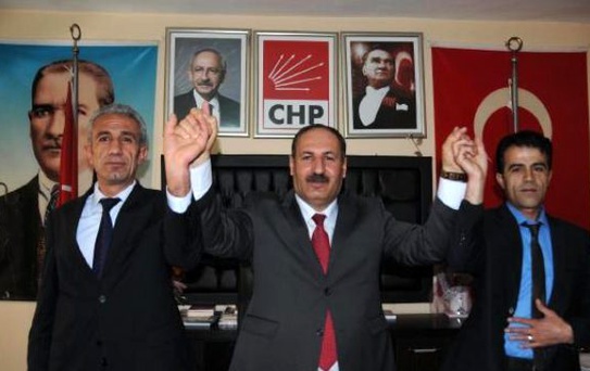 CHP'nin Hakkari Adayları: HDP'nin Barajı Aşmasını İstiyoruz