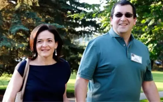 SurveyMonkey CEO'su Dave Goldberg Öldü