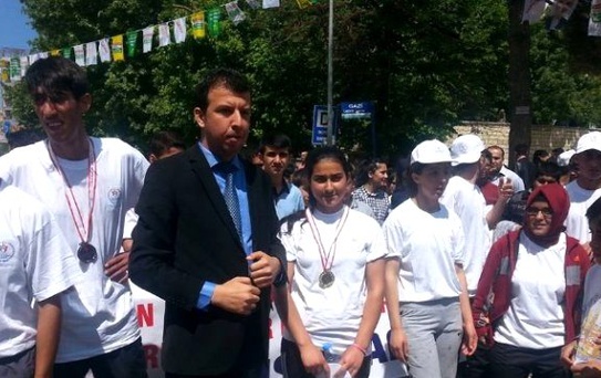 Silvan'da Gençlik Haftası Yürüyüşü