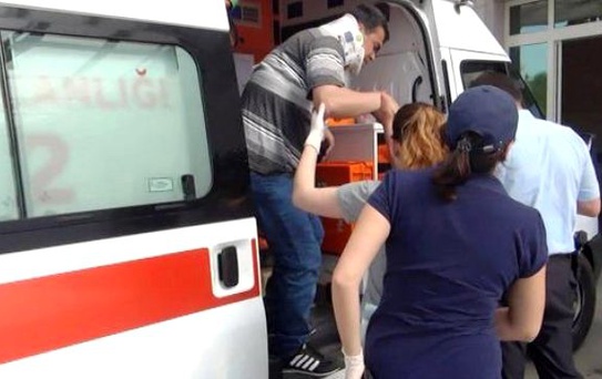 Nazilli'de Takla Atan Otomobilde 5 Polis Yaralandı