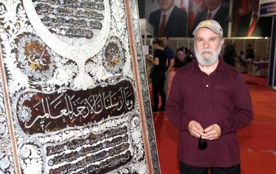 İranlı Yazar Kitap Fuarı'nı Çok Beğendi
