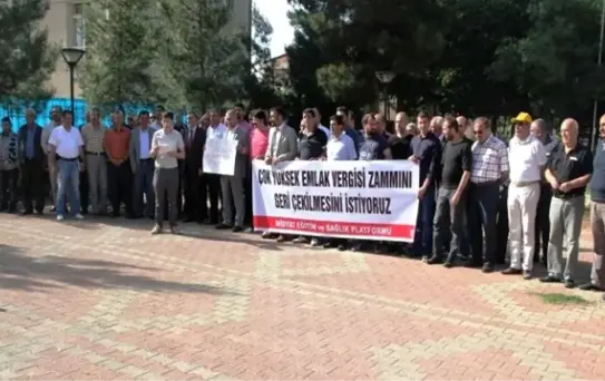 Midyat'ta Zamlanan Emlak Vergisine Tepki