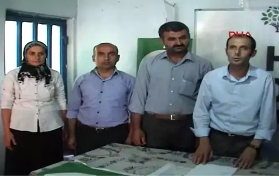 Çukurca'da AK Parti'den İstifa Eden 9 Kişi Hdp'ye Geçti
