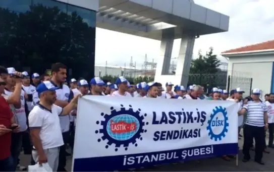 İşten Çıkartılan Arkadaşlarına Destek