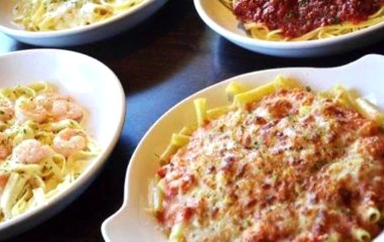 Olive Garden Higher-ups Tell İts Restaurants To Clean Floors Less Often
