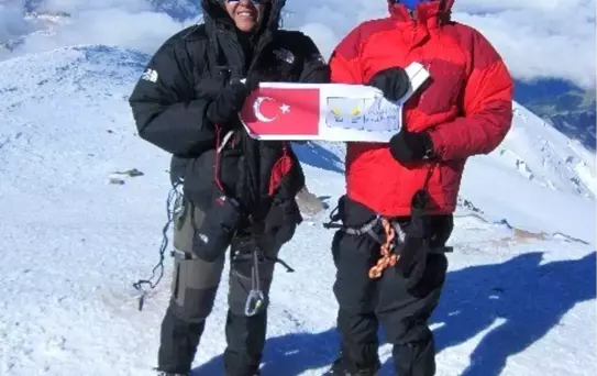 Kuşadalı Sporcular Elbruz Dağı'nda