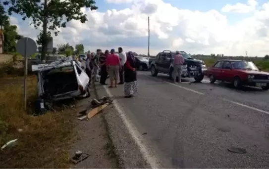 Bafra'da Trafik Kazası: 5 Yaralı