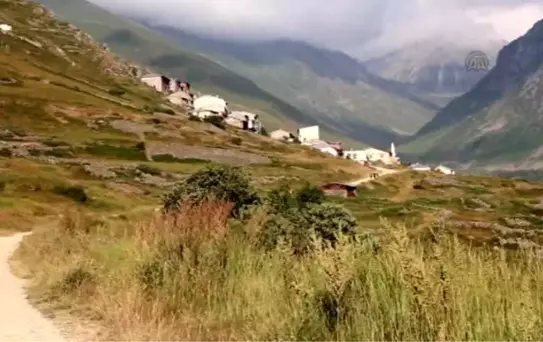 Kırmızı Benekli Alabalığın Avlanmasına 'Demir Kapılı' Önlem