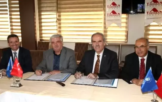 İntam'da Tarihi İmzalar Atıldı