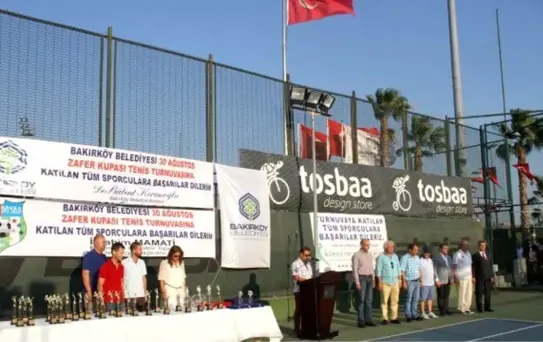 Zafer Kupası Tenis Turnuvası Sonuçlandı