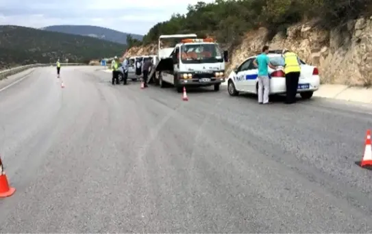 Bilecik'te Trafik Kazası: 4 Yaralı