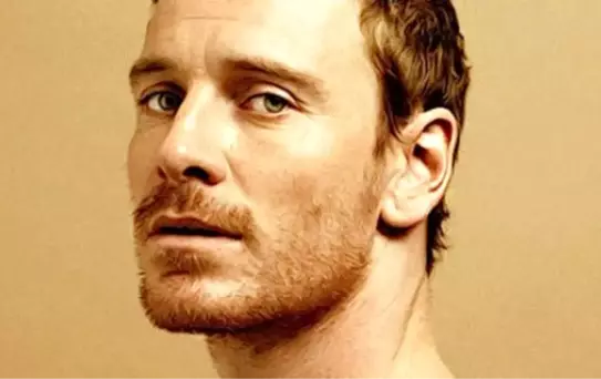 Michael Fassbender Bir Uyarlama Filminde