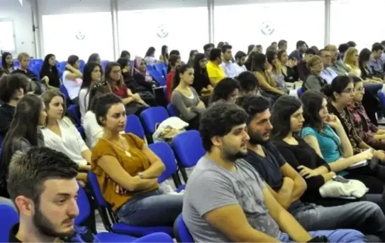 Prof. Dr. Alparslan Yenal: 'Ab'de Yaşanan Kriz Eurodan Değil, Devlet ve Kamu Borçlarından...
