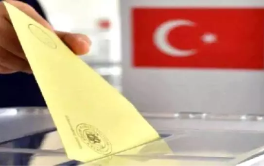 İsveç'teki Göçmenlere 'Oy Kullanın' Çağrısı