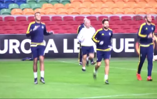 Fenerbahçe, Ajax Maçı Hazırlıklarını Tamamladı