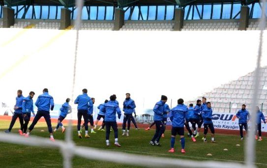 Bb Erzurumspor Pusuya Yattı