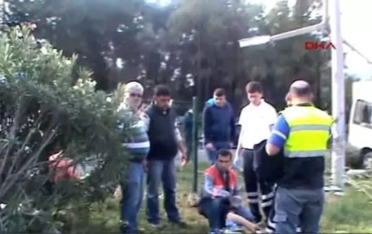 Fethiye İşçi Servisi Kaza Yaptı, 7 Yaralı