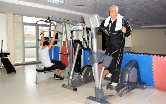 70'lik Yaşar Amcanın Spor Azmi