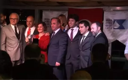 Yat Yarışlarında Ödüller Sahiplerine Verildi