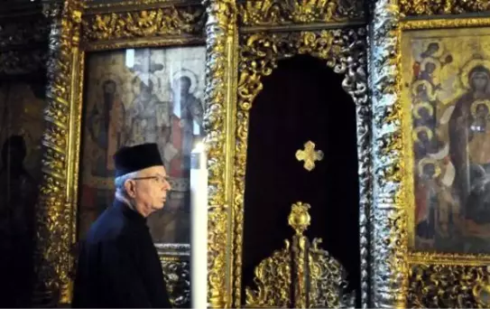 Balat ve Yeniköy'de Denizden Haç Çıkarma Töreni Yapıldı