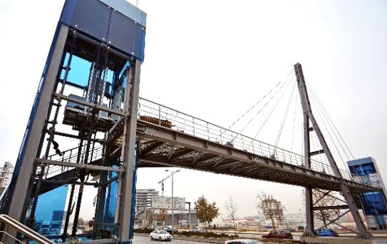 Büyükşehir'den Yeni Yaya Üst Geçitleri