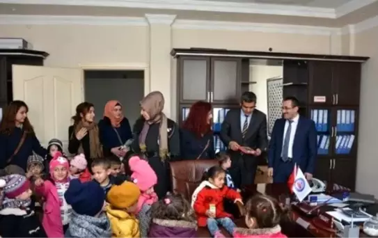 Anaokulu Öğrencilerinden Kaymakam Akgül'e Ziyaret