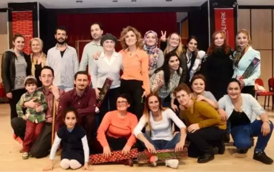 Medical Park Tiyatro Kulübü'ne Tam Not