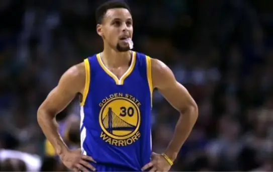 Warriors, Curry ile Kazandı