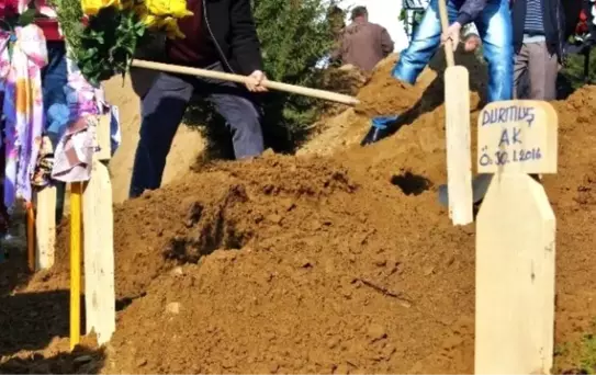 Feci Kazada Ölenler Nazilli'de Defnedildi