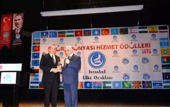 Emektar Gazeteci Sallı'ya Türk Dünyası Hizmet Ödülü