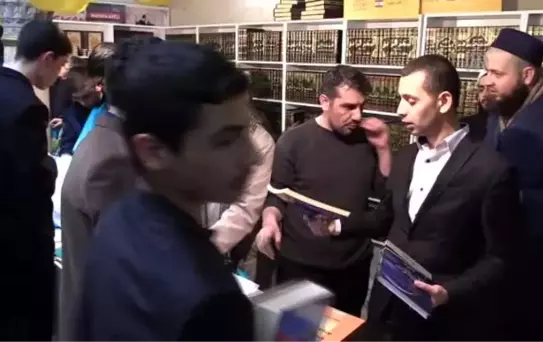 Türkiye Arapça Kitap Fuarı' Açıldı