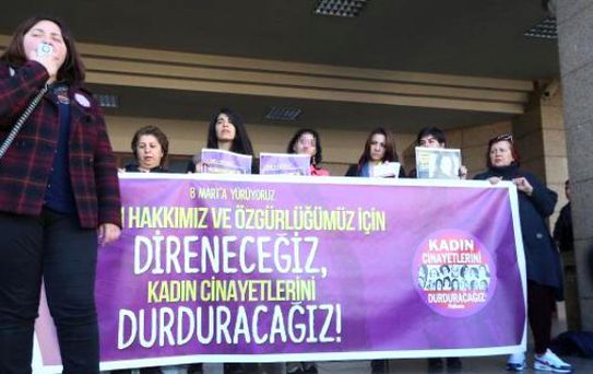 Aile Baskısına Direnen Kadına, Kadınlardan Destek