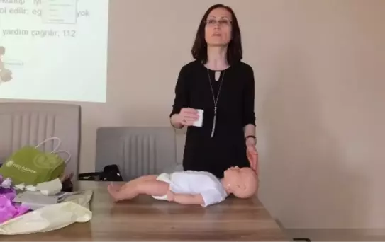 Burhaniye'de Sgk Çalışanlarına Temel Yaşam Desteği Semineri