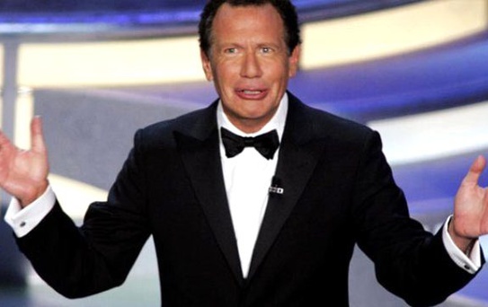Ünlü Komedyen Garry Shandling Hayatını Kaybetti