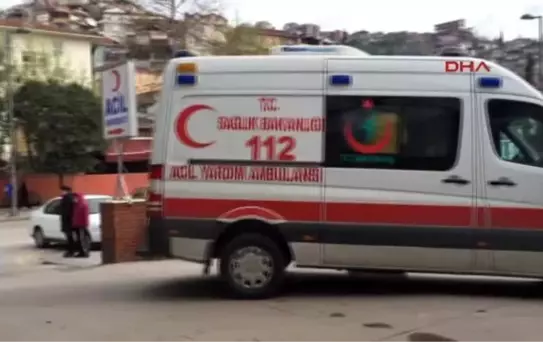 Kocaeli Aracıma Köpük Sıçrattın Kavgası