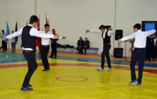 Ulukışla'da 19 Mayıs Coşkuyla Kutlandı