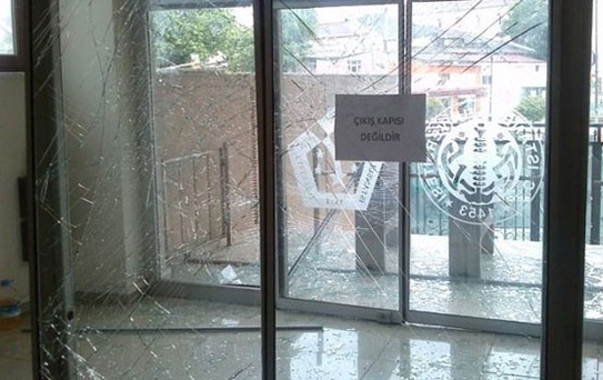 İstanbul Üniversitesi'nde Beyazıt'taki Patlama Nedeniyle Sınavlar İptal