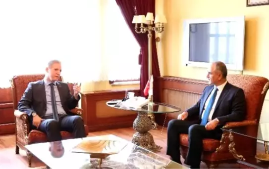 Vali Gül'e Hayırlı Olsun Ziyaretleri Sürüyor